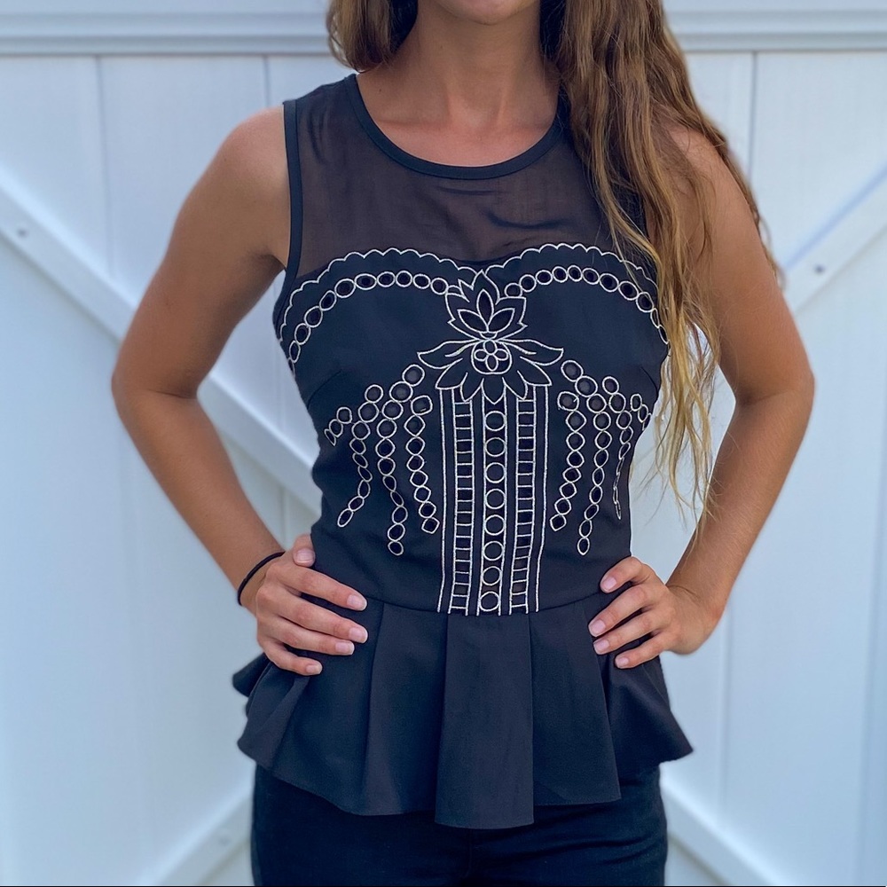 Beautiful black blouse with silver detail size XS